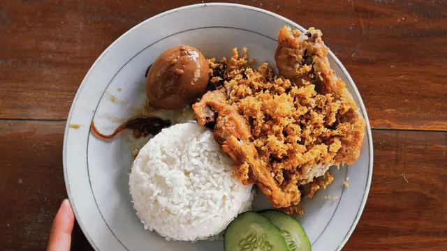Resep Nasi Uduk Ayam Crispy