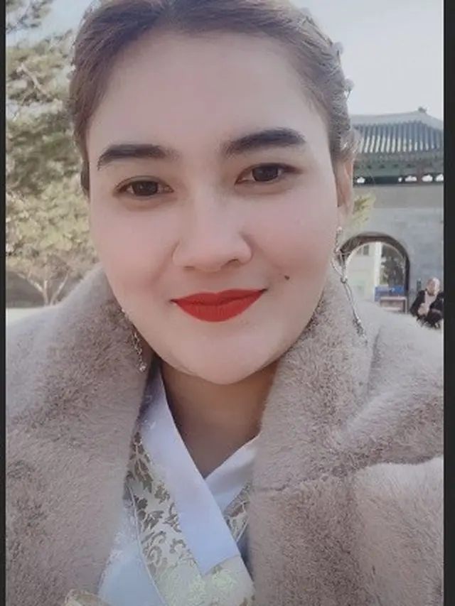 7 Potret Liburan Nella Kharisma ke Korea, Sempat Ngobrol dengan Oppa