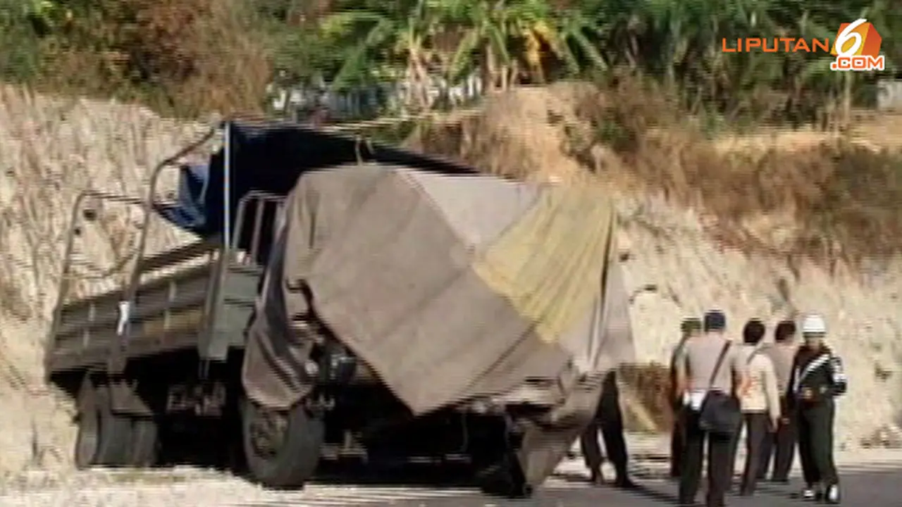 truk-sby-131017a.jpg