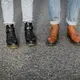 Sepatu untuk jalan jauh harus memenuhi beberapa aspek penting, mulai dari bantalan yang cukup, stabilitas, hingga ukuran yang pas di kaki. (foto/dok: freepik)