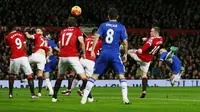 MU vs Chelsea (Reuters / Jason Cairnduff)