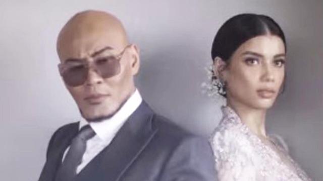 Momen Bahagia Deddy Corbuzier dan Sabrina Chairunnisa Saat Menikah