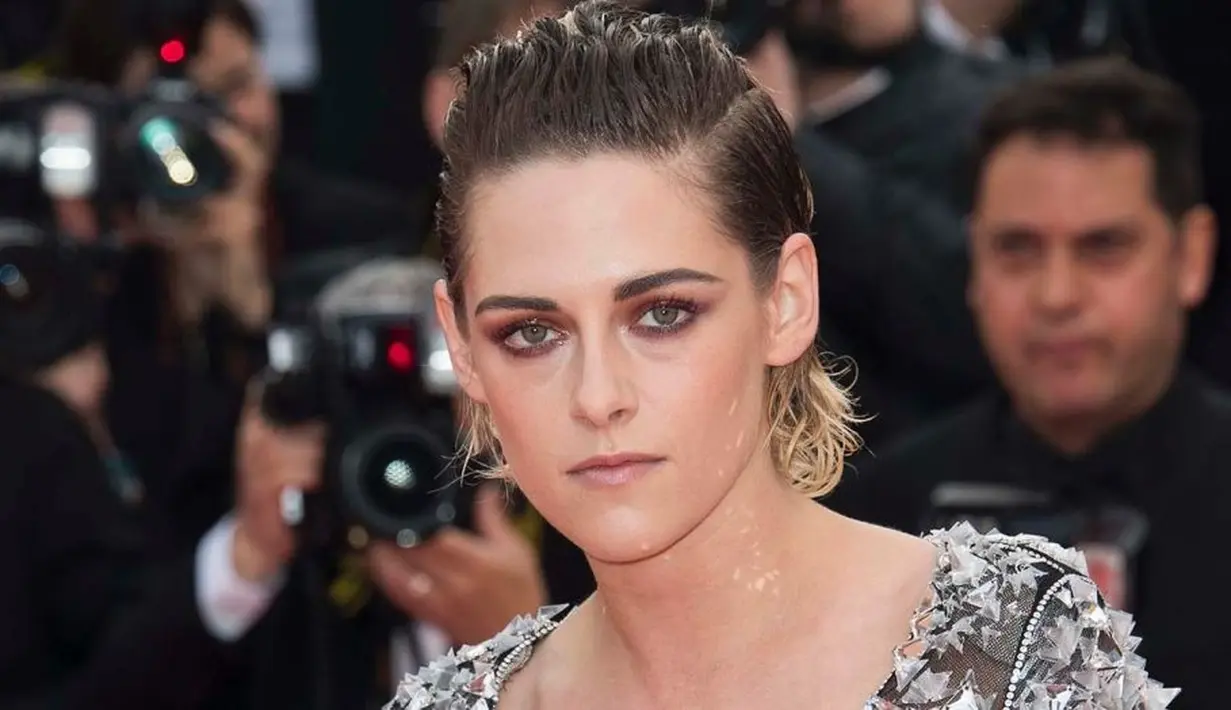 Dilansir dari Cosmopolitan, Kristen akan bermain di reboot film Charlie's Angels. (Fox News)