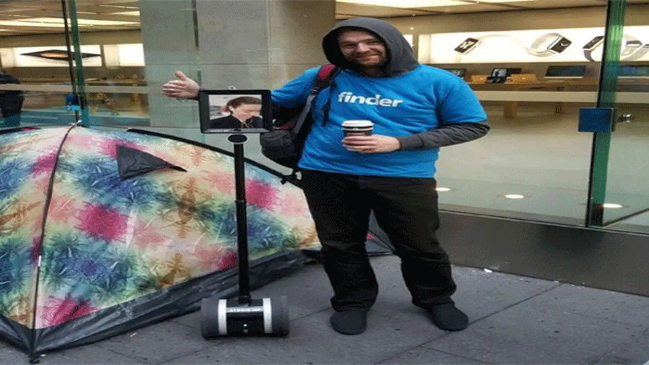 Robot Ipad mengantre IPhone 6s