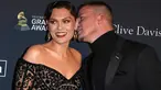 Penyanyi Jessie J dan aktor Channing Tatum menghadiri Pre-Grammy Gala dan acara penghormatan untuk ikon industri musik di Beverly Hills, California, Minggu (25/1/2020). Dua bulan setelah putus, kini Jessie J dan  Channing Tatum kembali memamerkan kemesraan mereka di red carpet. (Mark RALSTON/AFP)