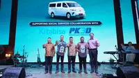 Wuling Donasikan Mitra EV Minibus untuk Ambulans DKI Jakarta dan Mobil Jenazah Kitabisa
