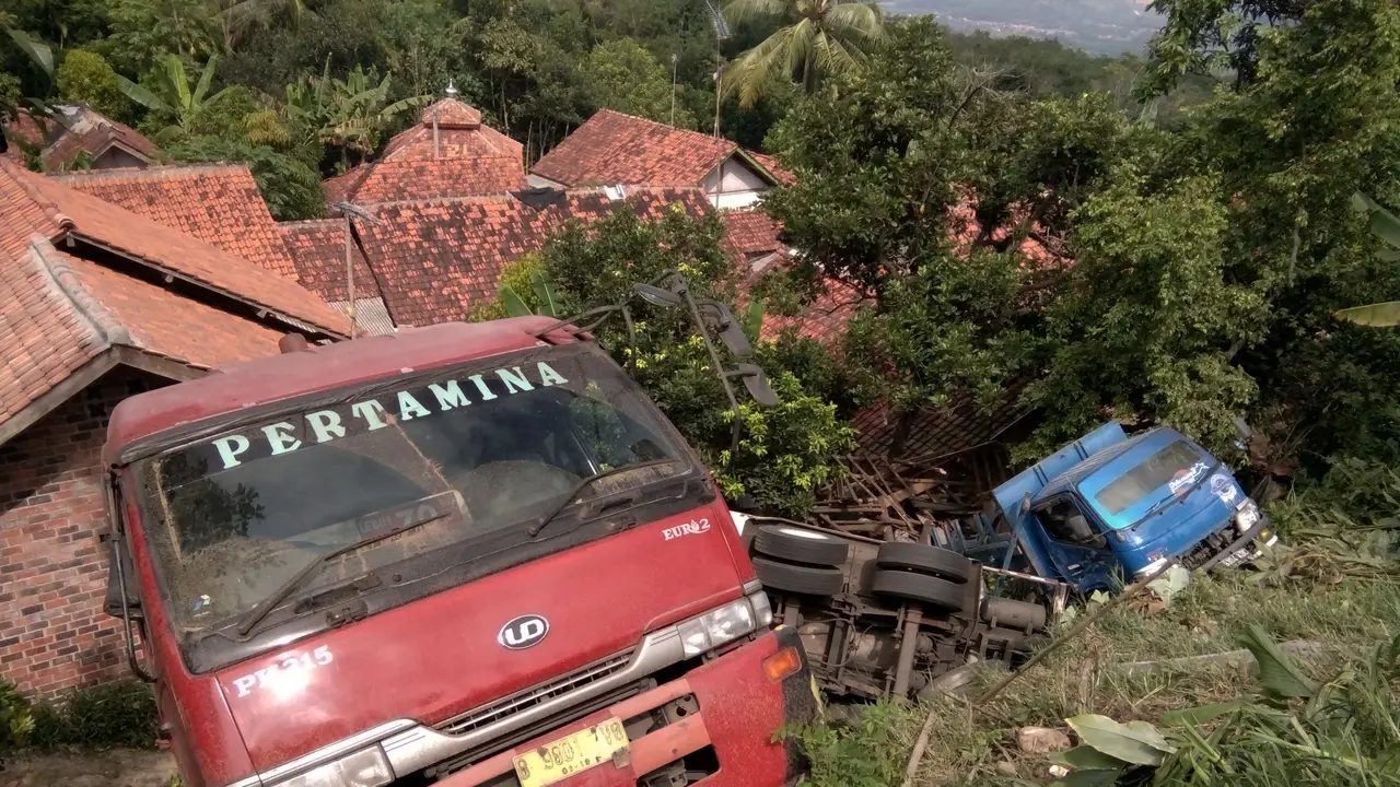 Kecelakaan Truk