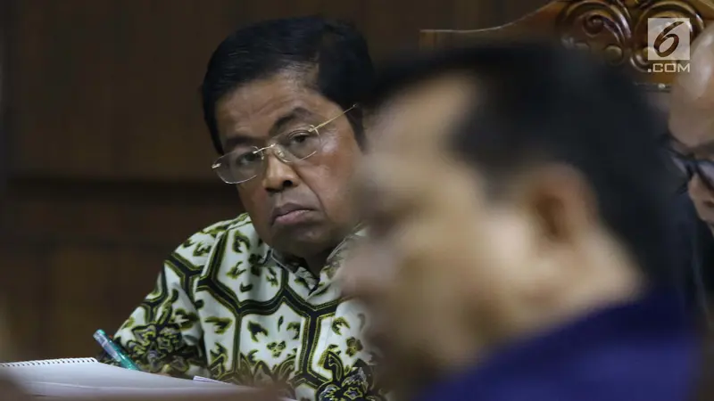 Ekspresi Idrus Marham Saat Simak Kesaksian Setya Novanto