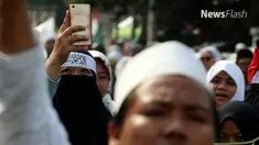Jumat, (5/5/2017),12 orang perwakilan massa aksi 5 Mei menyampaikan aspirasinya ke jajaran Mahkamah Agung