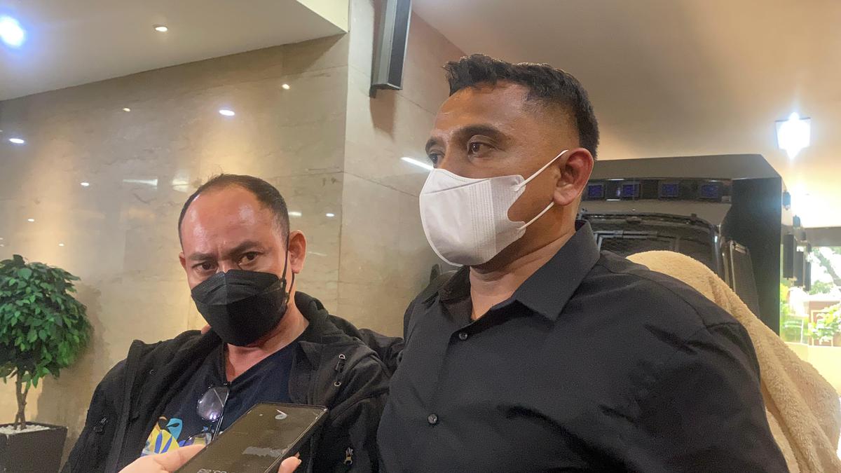 AKP Malaungi dan Mantan Istri Ko Erwin Muncul di Mabes Polri