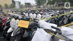 Dalam pengungkapan kasus ini Polri berhasil mengamankan 675 unit sepeda motor dari berbagai daerah. (merdeka.com/Imam Buhori)