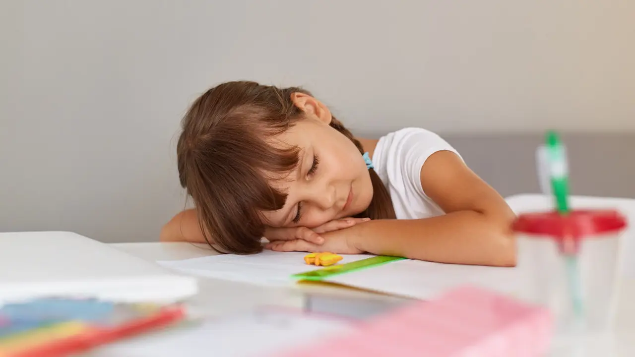 Kenali Tanda Anak Kelelahan Mental, Jangan Abaikan Sinyalnya