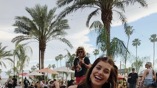 Camila Morrone (Instagram/ camimorrone)