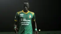 Makan Konate dikaitkan dengan Arema. (Bola.com/Iwan Setiawan)