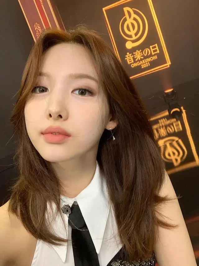 7 Inspirasi Gaya Rambut Wanita ala Idol K-Pop yang Populer Tahun 2021 dan Bikin Tampilanmu Lebih Fresh