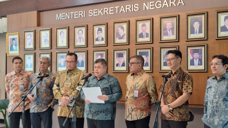 Ketua Pansel Capim dan Dewas KPK, Yusuf Ateh mengumumkan hasil tes tertulis calon pimpinan (capim) dan dewan pengawas (dewas) Komisi Pemberantasan Korupsi (KPK) periode 2024-2029.