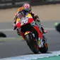 Aksi Dani Pedrosa pada balapan MotoGP Grand Prix Jerez, Spanyol, Minggu (8/5/2017). Dani menempati peringkat keempat Klasemen sementara MotoGP 2017 dengan total 52 poin.(AP/Miguel Morenatti)