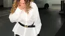 Diketahui, artis cilik itu tengah cosplay menjadi karakter ikonik Carrie Bradshaw dari serial Sex and the City.  [@amelcarla].
