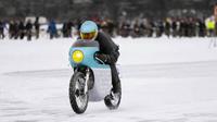 Motor listrik RGNT No.1 Classic berhasil torehkan rekor kecepatan baru di atas es