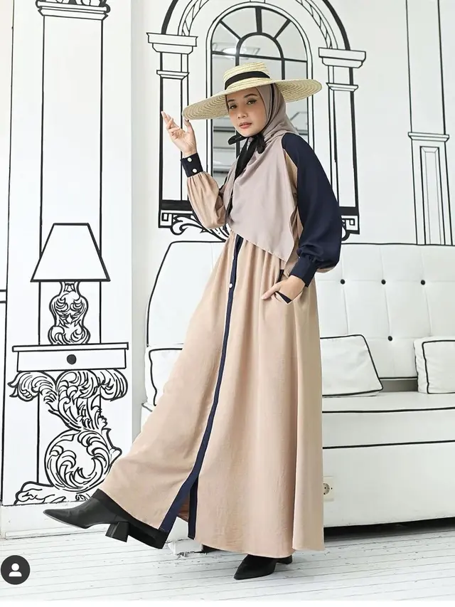 7 Gaya Hijab Simpel ala Zaskia Sungkar, Tetap Stylish dan Jadi Inspirasi