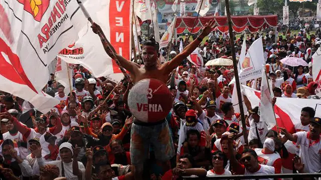 [FOTO] 'Si Cepot' Ikut Kampanye Gerindra