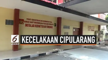 Empat jenazah korban kecelakaan di Tol Cipularang, Jawa Barat, berjenis kelamin perempuan. Hal itu diketahui usai empat jenazah itu dipindahkan ke Rumah Sakit Polri, Kramat Jati, Jakarta Timur dari RS Thamrin, Purwakarta, Jawa Barat.