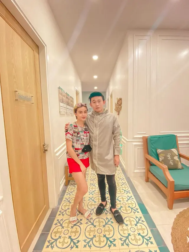 6 Potret Terbaru Dara The Virgin dengan Rambut Super Pendek, Jadi Sorotan