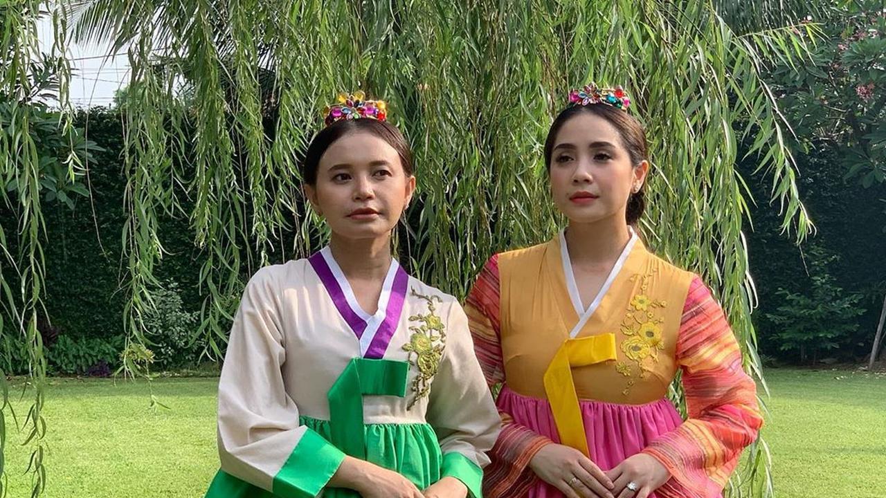 6 Potret Nagita Slavina dan Rossa Kompak Pakai Hanbok Ini Menawan