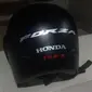 TRX-3, helm bawaan Honda Forza. (Otosia)