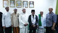 Pramono Singgung Peningkatan Fasilitas Wisata Religi di Jakarta saat Ziarah Makam Habib Luar Batang