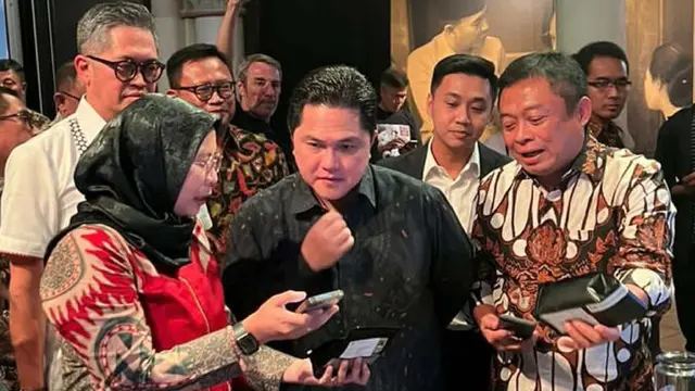 Erick Thohir dengan Dirut Telkom.