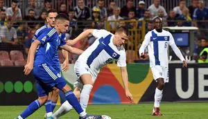 Fakta Menarik Luka Menalo Calon Pemain Baru Persib: Pernah Satu Tim dengan Edin Dzeko