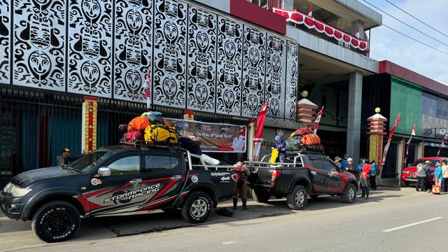 Ekspedisi Puncak Trikora.