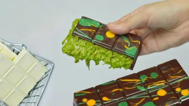 Resep cokelat dubai versi ekonomis. (dok. Cookpad @didowardah)