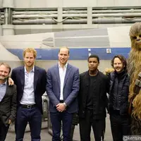 Pemain Star Wars: The Last Jedi bersama Pangeran Harry dan Pangeran William. (Instagram - Kensington Royal)