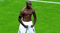Balotelli Adu Mulut dengan Fotografer?