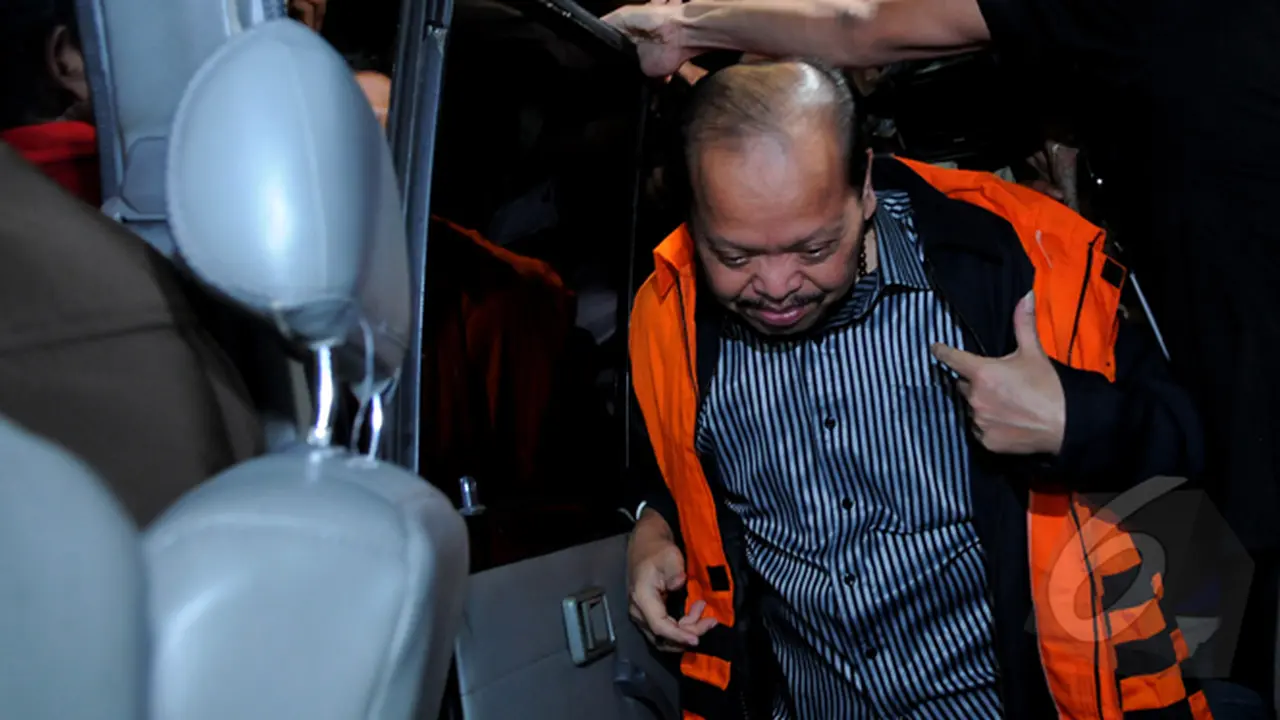 Tampang Sutan Bhatoegana Saat Ditahan KPK