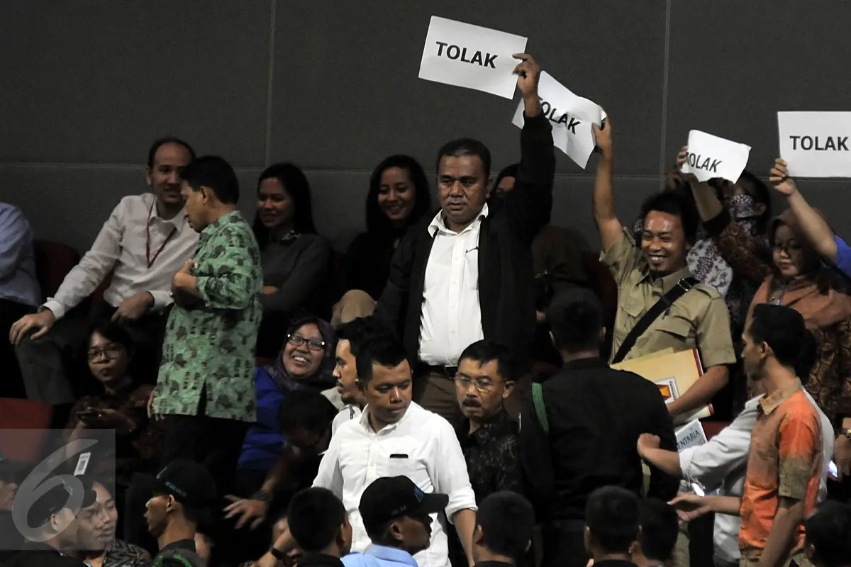 20151030-Lagi, Rapat Paripurna ke-9 Diskors