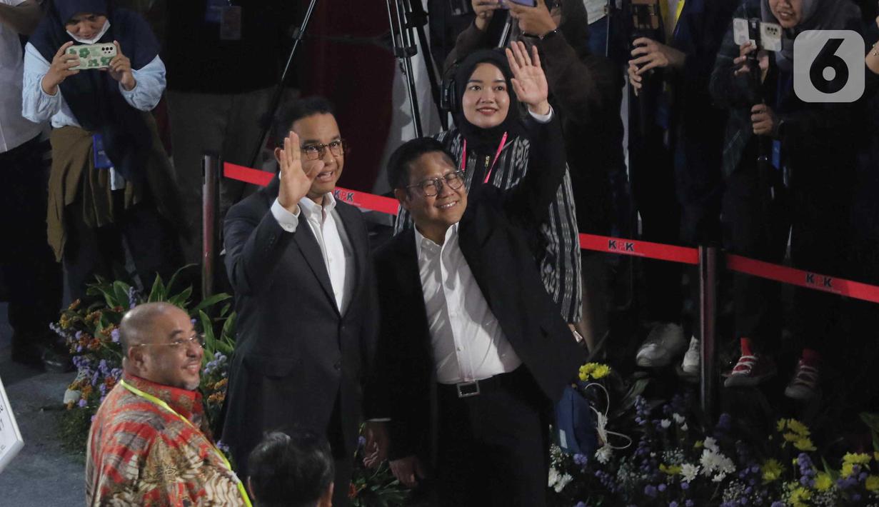 Pasangan Capres dan Cawapres nomor urut 1, Anies Baswedan-Muhaimin iskandar saat tiba dalam acara Paku Integritas penguatan antikorupsi untuk calon presiden dan wakil presiden 2024 di Gedung Merah Putih, Jakarta, Rabu (17/12204). (Liputan6.com/Angga Yuniar)