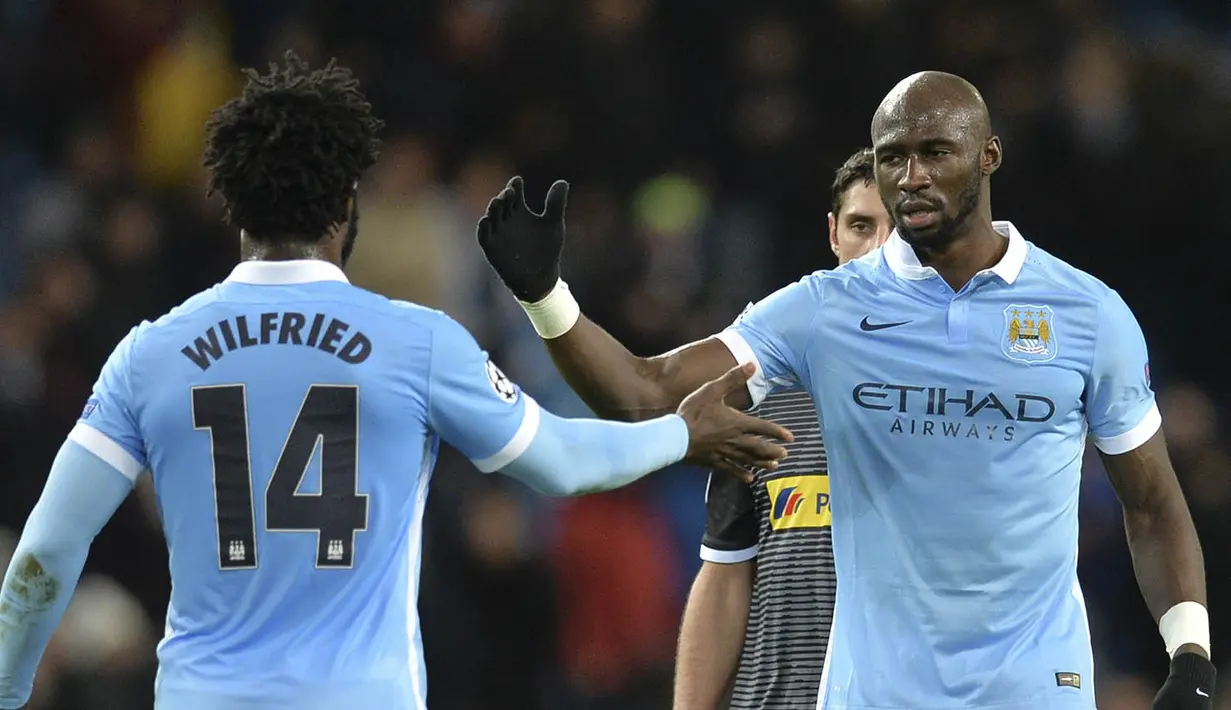 3. Eliaquim Mangala, Mirror melaporkan jika AC Milan dan Valencia tengah berebut untuk mendatangkan bek Manchester City ini. Kedatangan John Stones membuat pria Prancis ini kehilangan tempat di skuat Pep Guardiola musim depan. (AFP/Paul Ellis)
