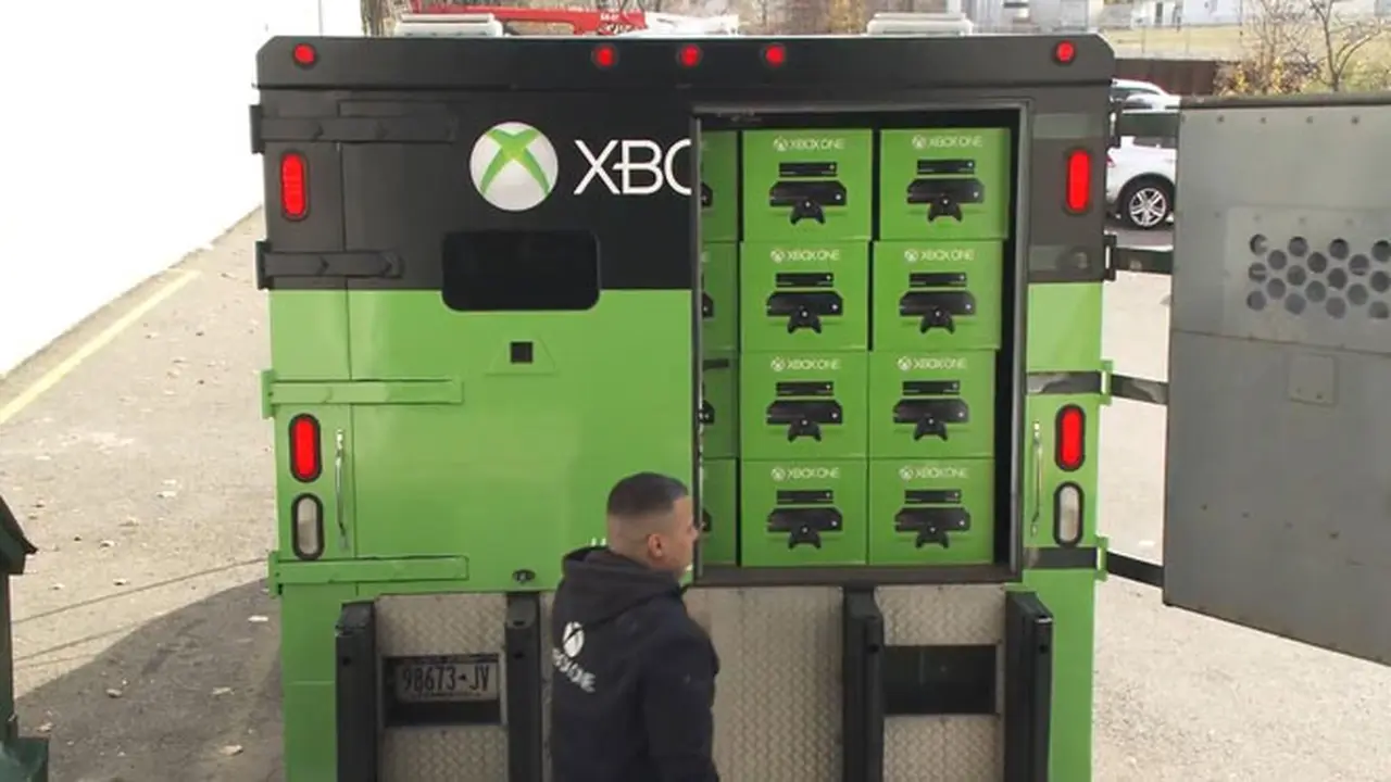 xbox-onee-6-131124b.jpg