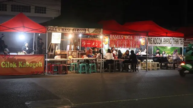 Street Food Bandung