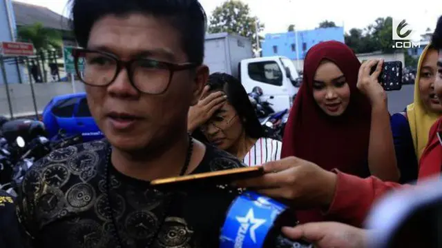 VIDEO: Andika Kangen Band Pacari Mahasiswi Semester 6