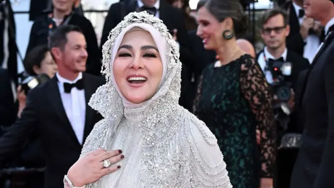 Syahrini di Festival Film Cannes 2025. [@princessyahrini]