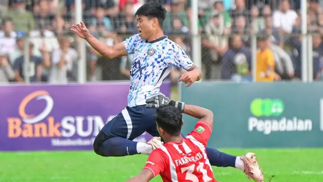 PSMS Medan melawan PSPS Pekanbaru di Pegadaian Liga 2 2024/2025.