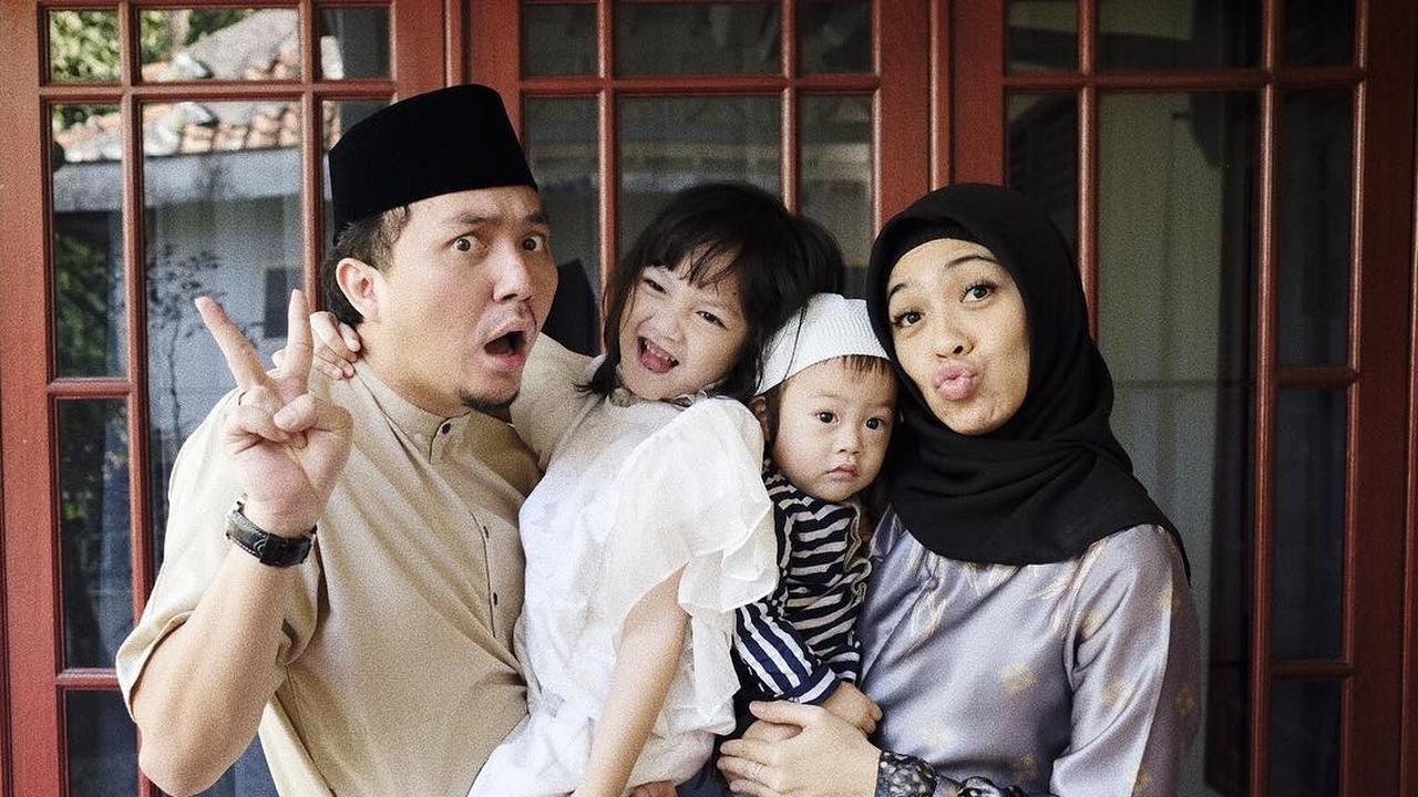 [Bintang] Ananda Omesh dan Dian Ayu