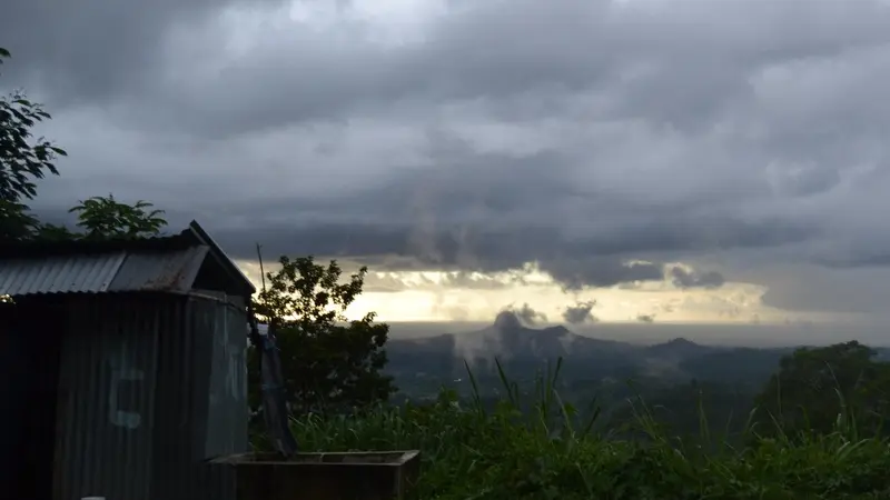 Salam Pagi Dari Punggung Bukit Barisan