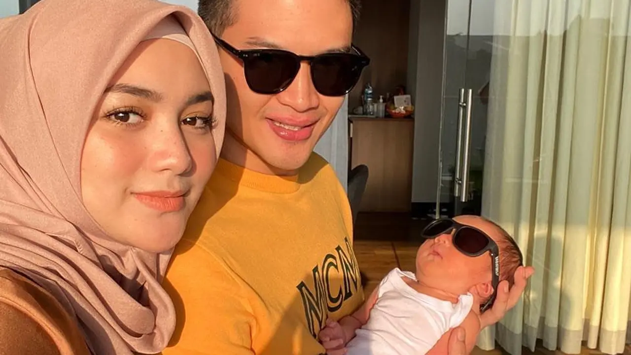 Citra Kirana, Rezky Aditya, dan Keene Atharrazka. (Foto: Instagram @thereal_rezkyadhitya)