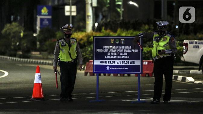 Langkah Polri Batasi Mobilitas Masyarakat saat PPKM Darurat - Vimarsana News