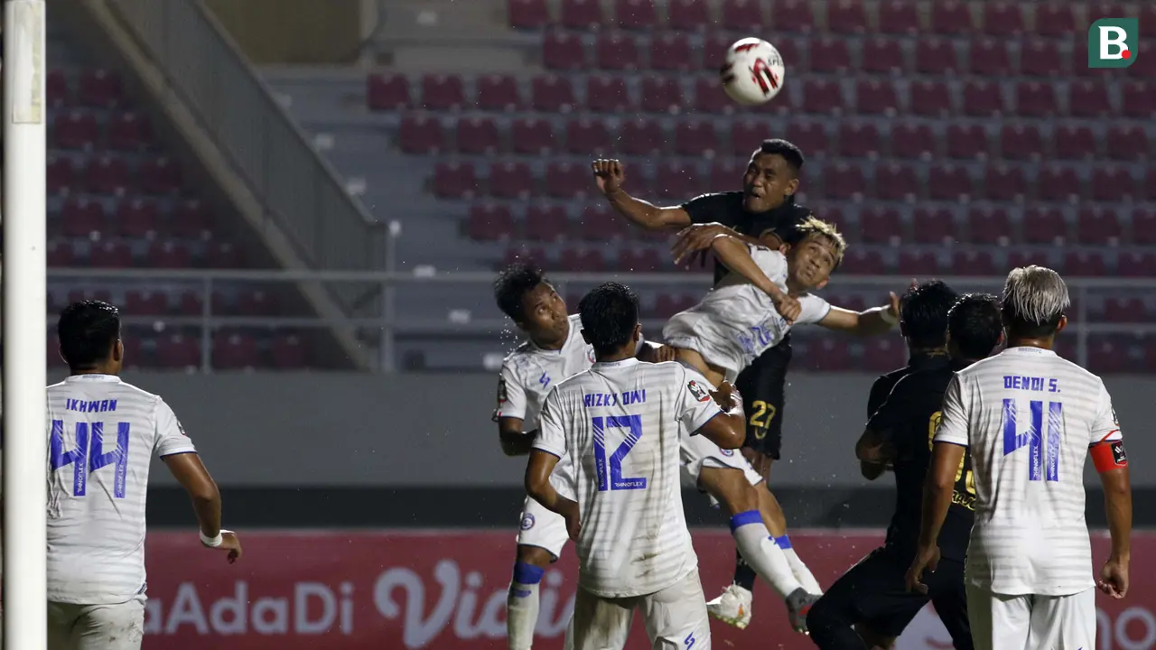 Arema FC vs PSIS Semarang